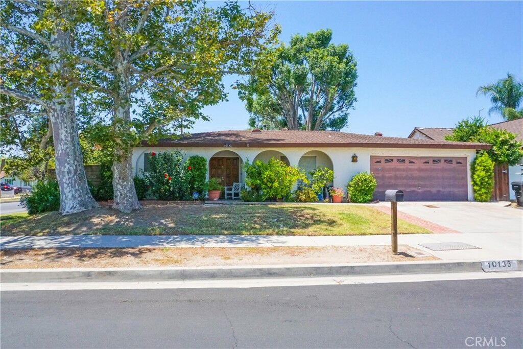 Property Photo:  10133 Nevada Avenue  CA 91311 