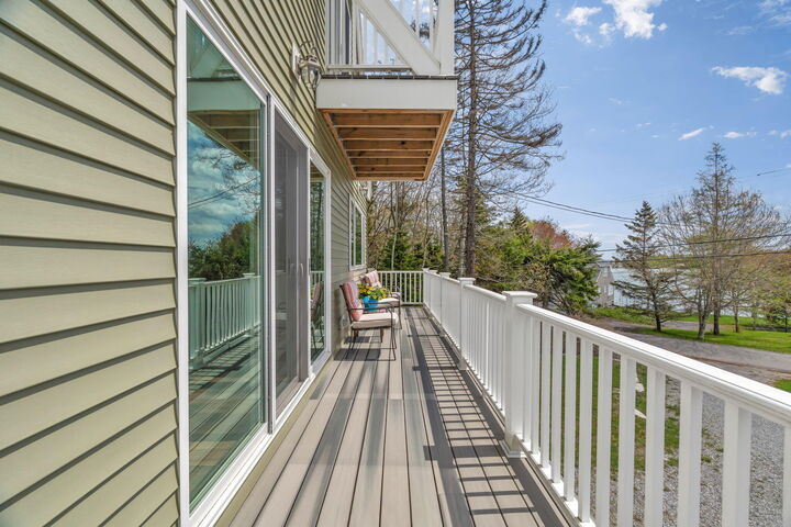 Property Photo:  85 Patten Point Road  ME 04859 