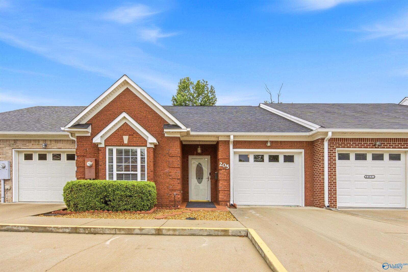 Property Photo:  205 Santana Drive  AL 35611 