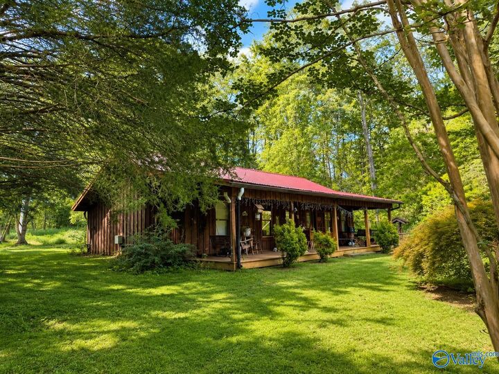 Property Photo:  113 North Drive  AL 35670 