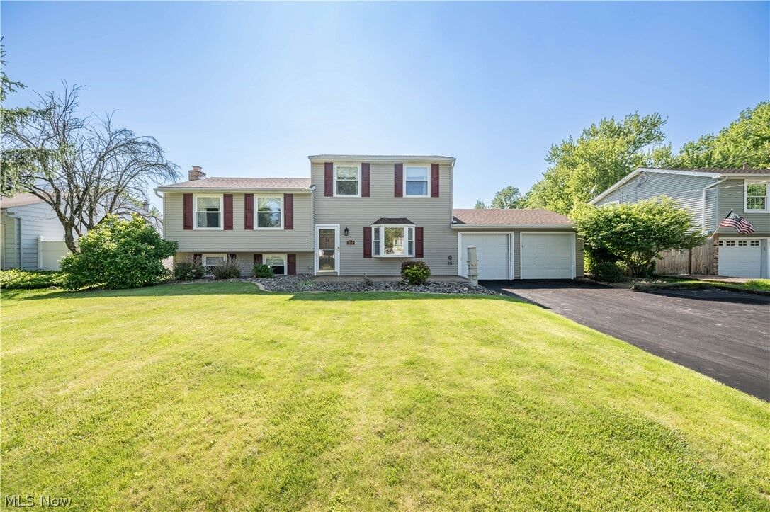 Property Photo: 814 Illinois Avenue OH 44437