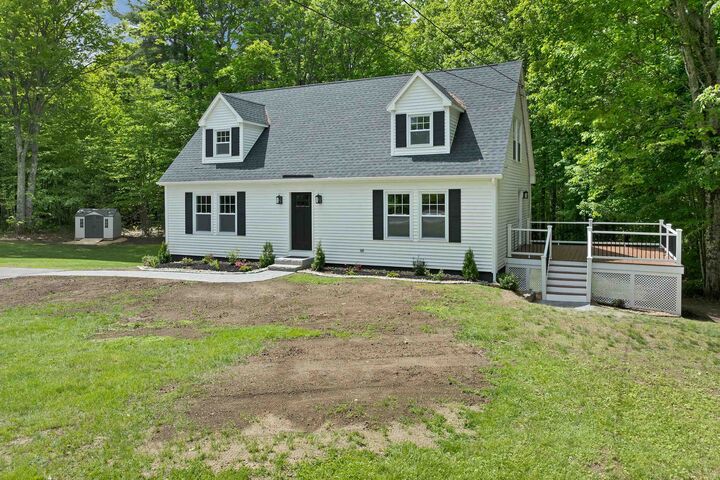Property Photo: 260 Center Hill Road NH 03234