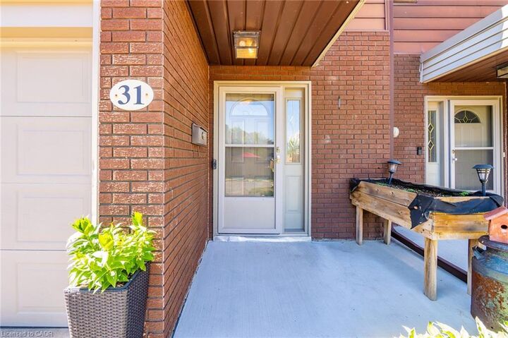 Property Photo:  23 Watsons Lane 31  ON L9H 5G9 