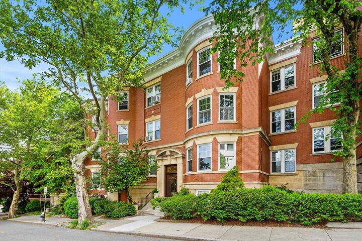 Property Photo: 231 Rawson Rd 4 MA 02445