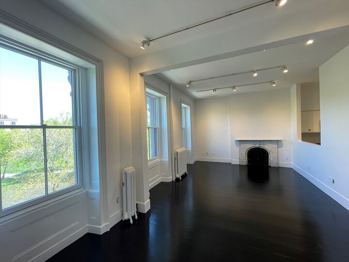 Property Photo: 40 W Newton St 3 MA 02118