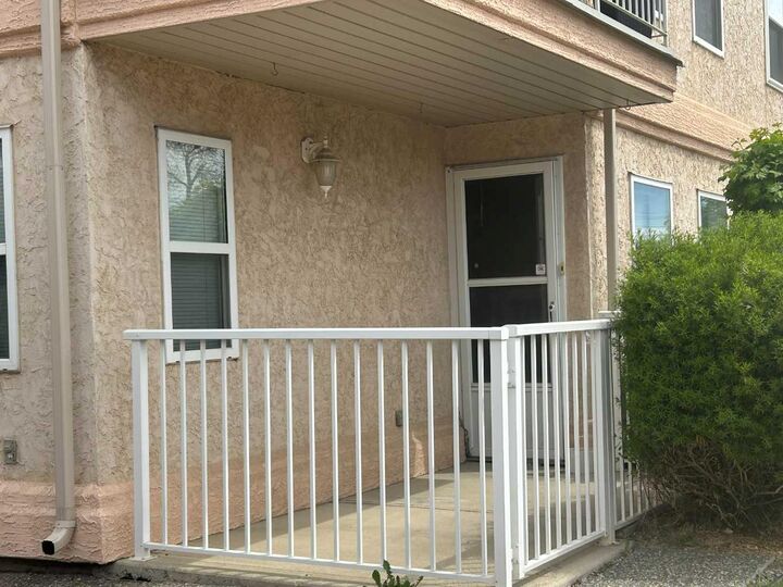 Property Photo: 5026 49 Street 102 AB T4H 1V7