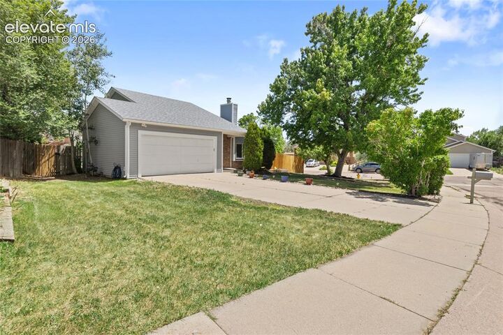 Property Photo:  3955 Rosemere Street  CO 80906 