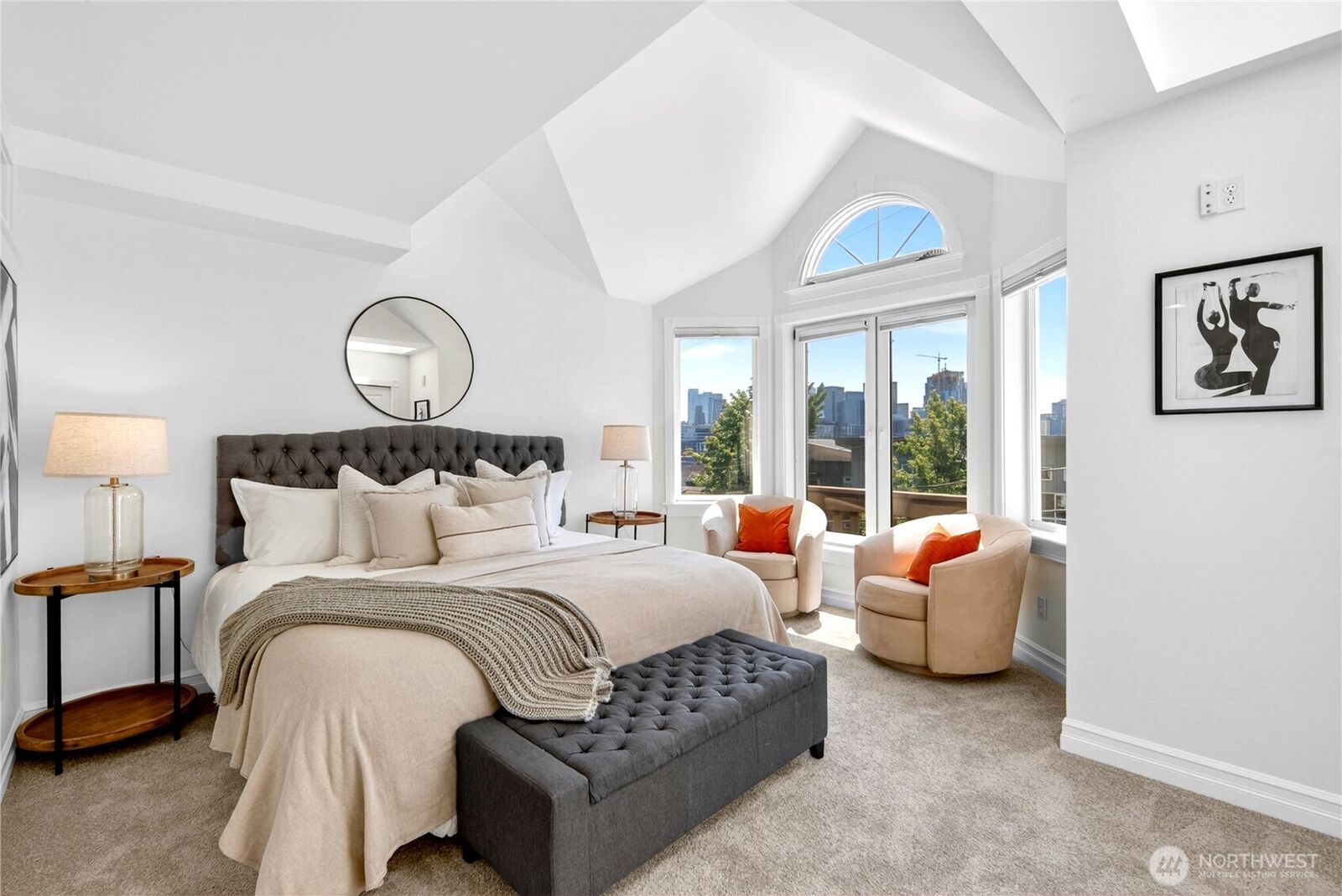 Property Photo: 402 Aloha Street WA 98109