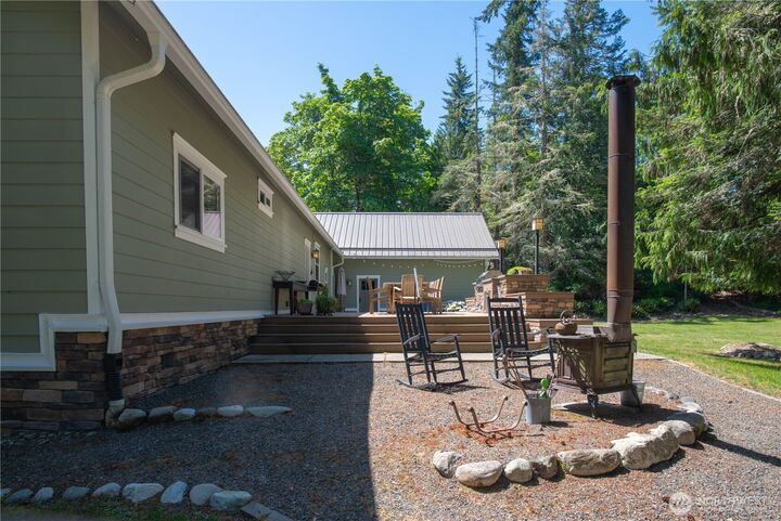 Property Photo:  953  Henry Boyd Road  WA 98362 