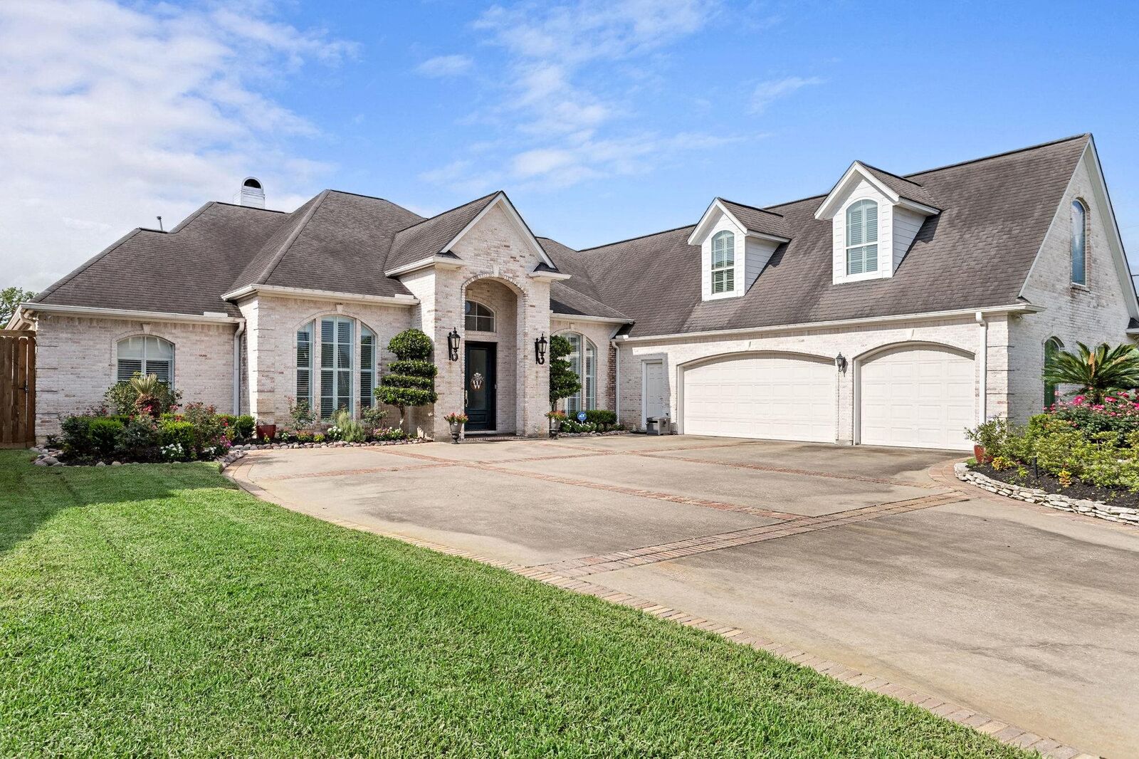 Property Photo:  4210 Brownstone Dr.  TX 77706 