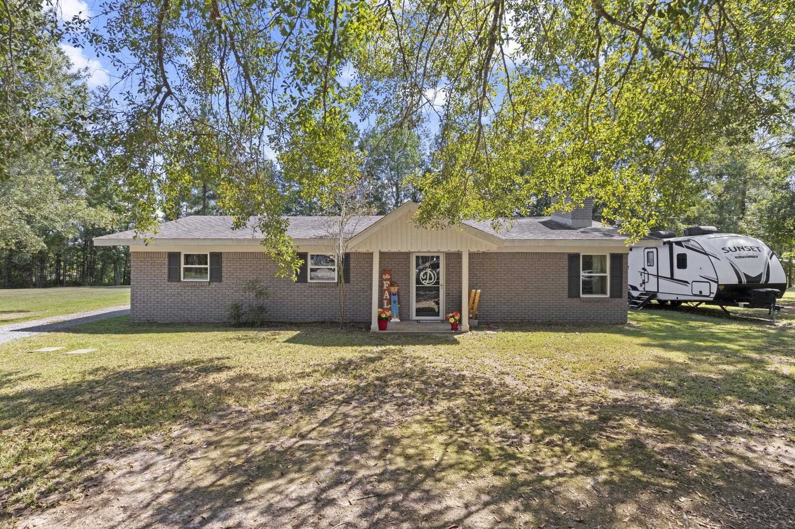Property Photo:  6064 White Oak  TX 77632 