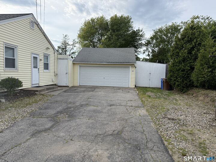 Property Photo:  17 Sunset Drive  CT 06484 