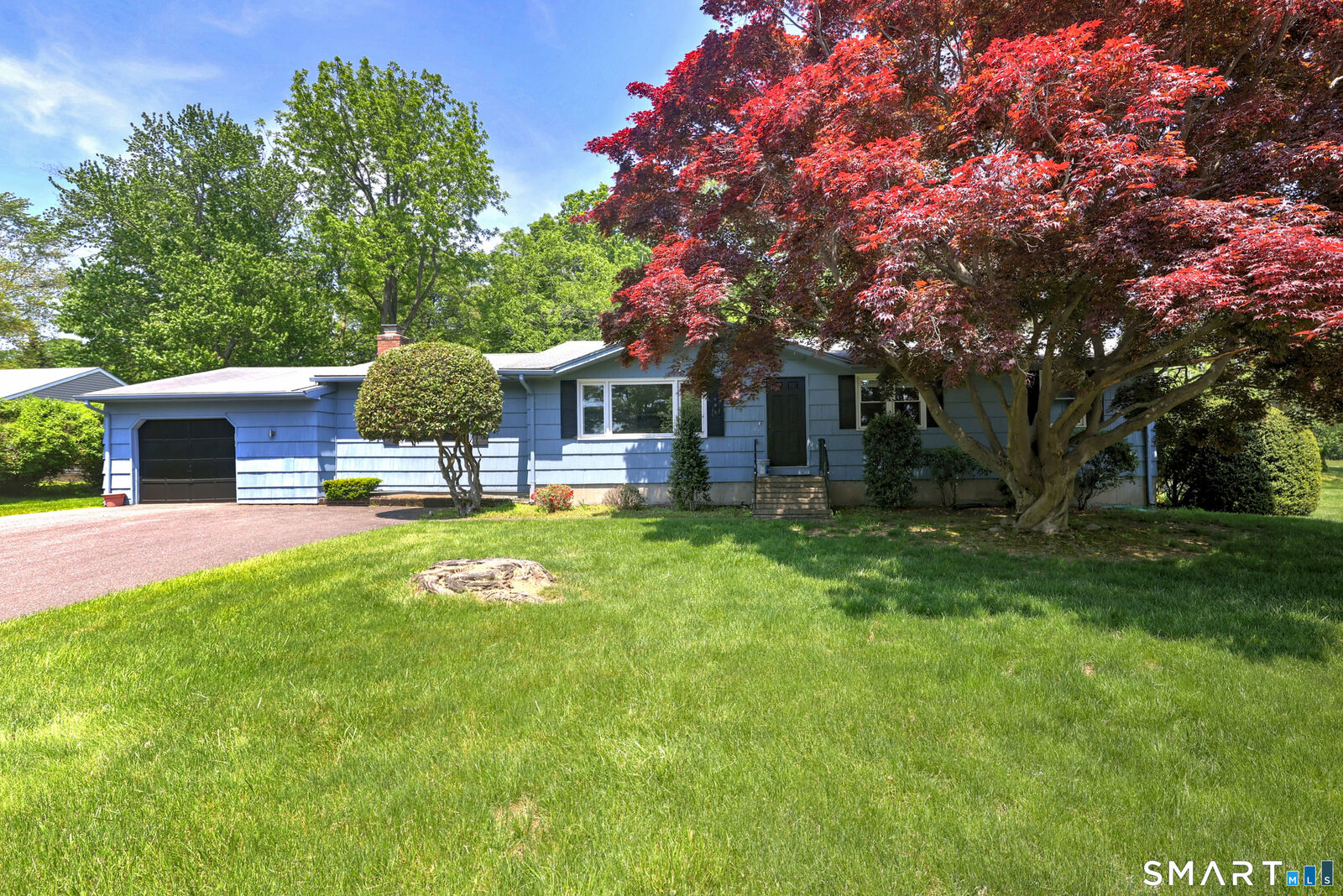 Property Photo:  126 Ardmore Road  CT 06461 
