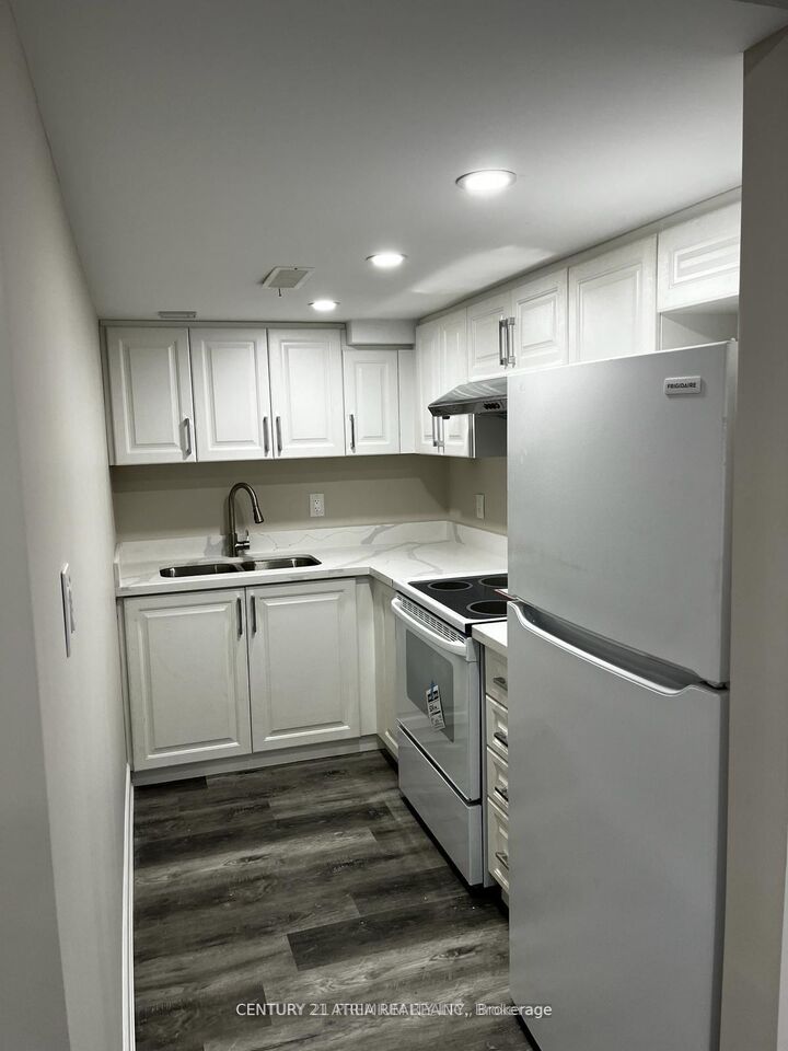 Property Photo: 309 Alexander Crescent NE ON L9T 7C4