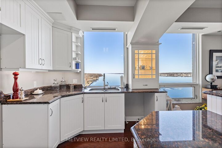 Property Photo: 15 St Andrew Street Unit 1803 ON K6V 0B8