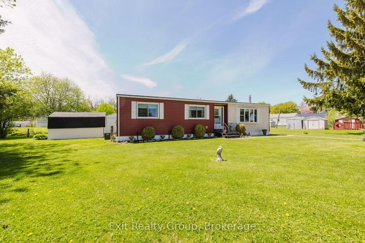 Property Photo: 63 Whites Road 172 ON K8V 5P5