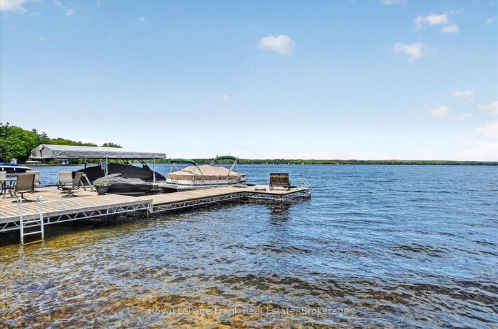 Property Photo: 674 Birchview Road ON K0L 2H0