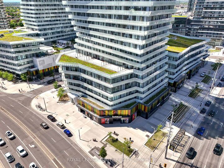 Property Photo: 3900 Confederation Parkway 3301 ON L5B 0M3