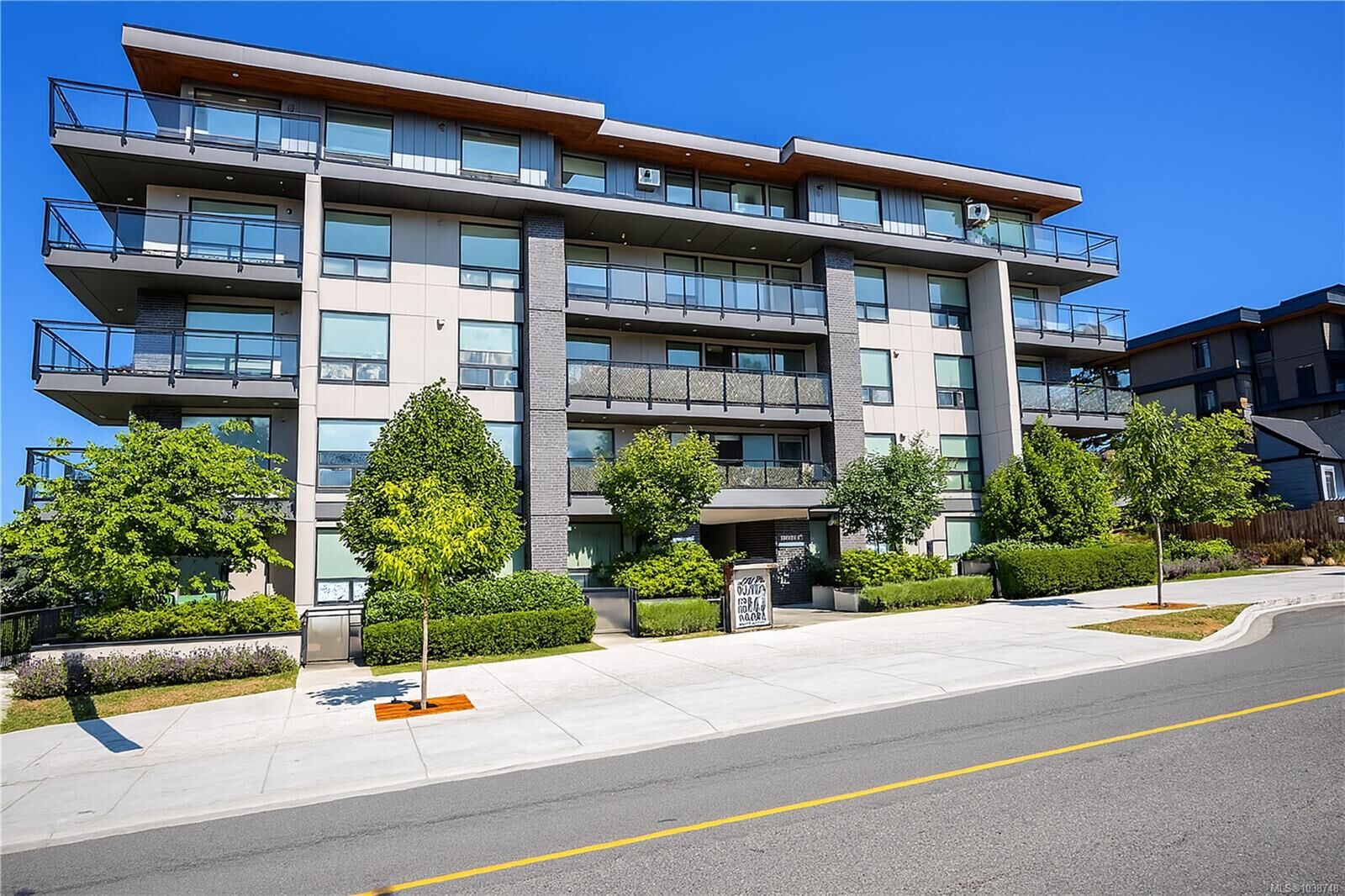 Property Photo: 119 Haliburton St #306 BC V9R 4V9
