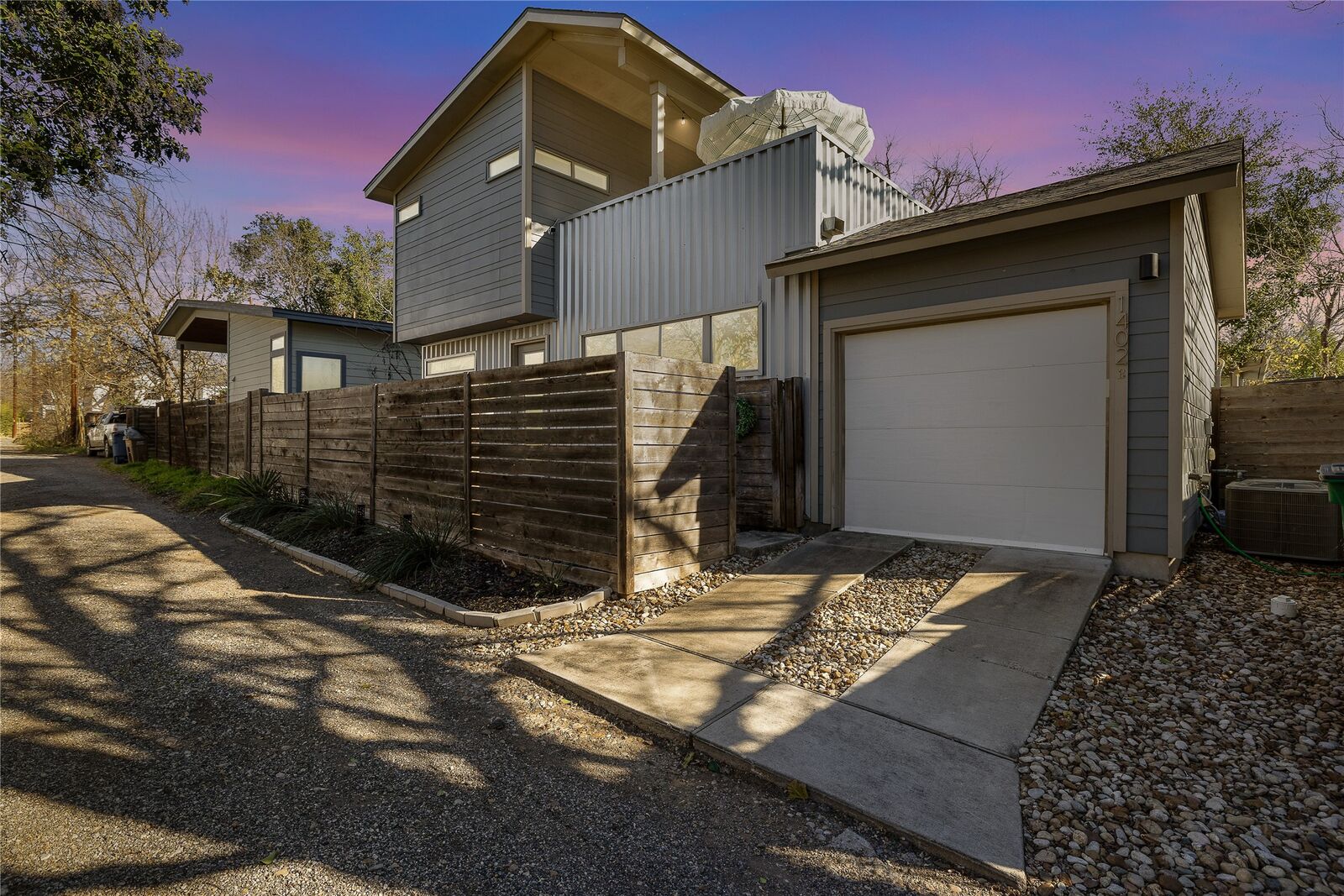 Property Photo: 1402 Singleton Avenue B TX 78702