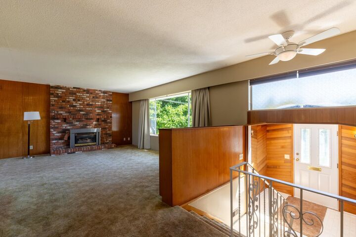 Property Photo:  3371 Vincent Street  BC V3B 3T5 
