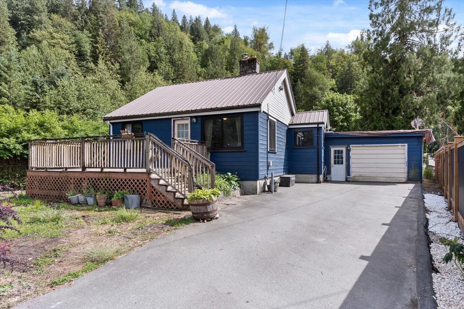 Property Photo: 45950 Linzey Road BC V2R 5A8