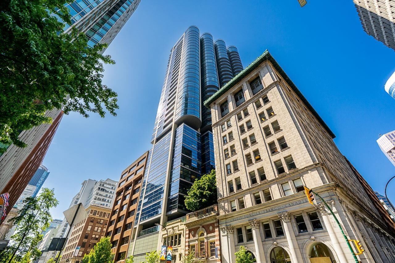 Photo de la propriété:  838 W Hastings Street 2402  BC V6C 0A9 