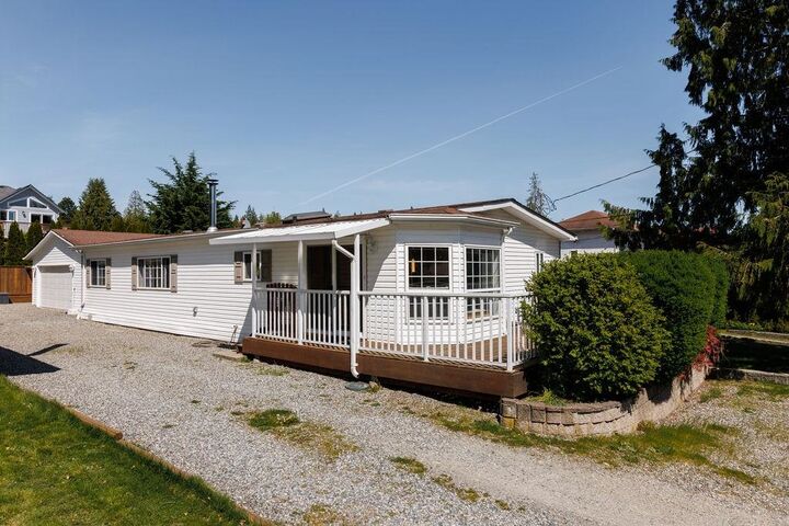 Property Photo: 760 Hillcrest Road BC V0N 1V9