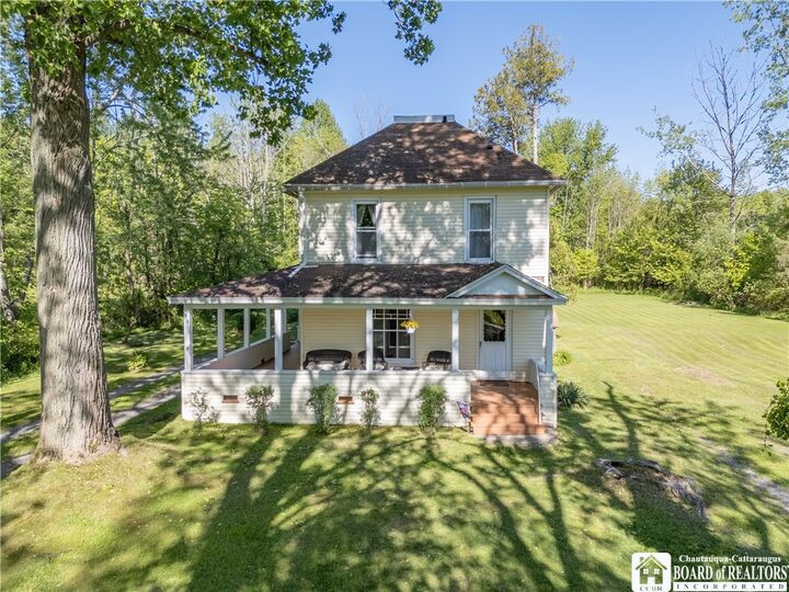 Property Photo:  12210 Hanford Road  NY 14136 