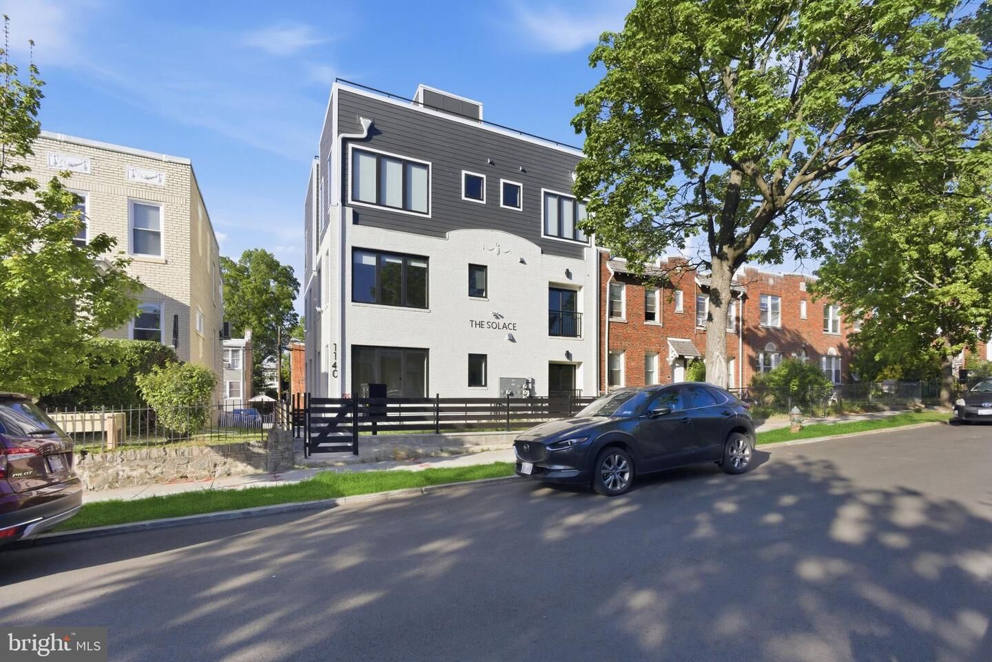 Property Photo:  1140 Oates Street NE 101  DC 20002 