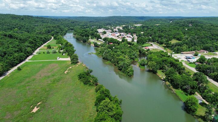 Property Photo:  167 Wahpeton Hill Road  AR 72542 