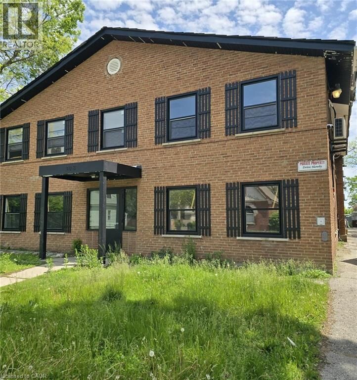 Photo de la propriété:  308 Egerton Street  ON N5Z 2G7 