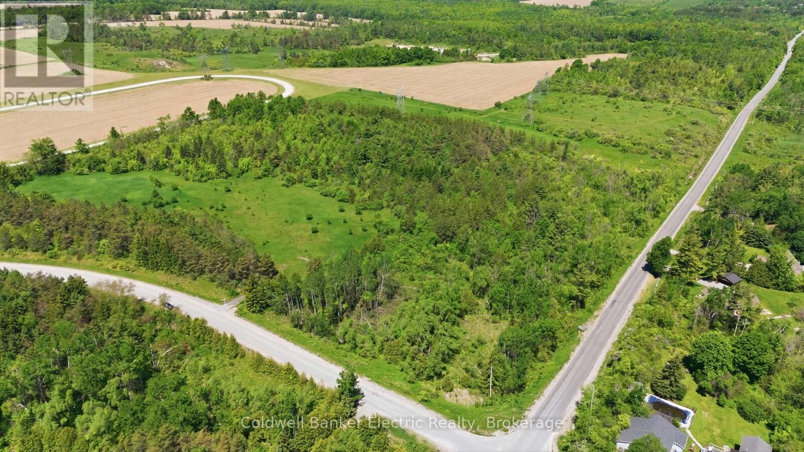 Property Photo:  468 Fallis Line  ON L0A 1G0 
