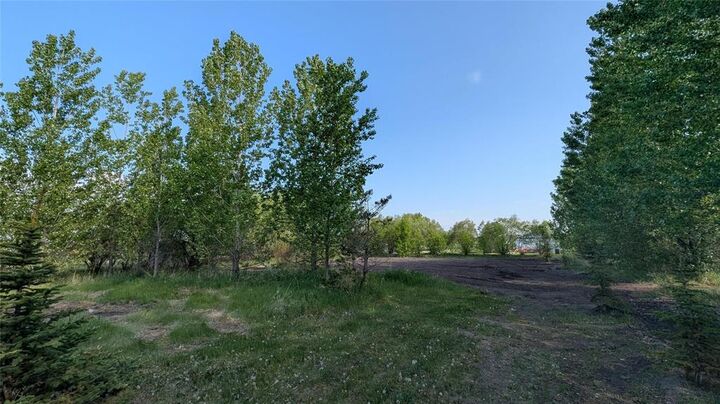 Property Photo:  24071 Lambert Road  MB R0A 1T0 