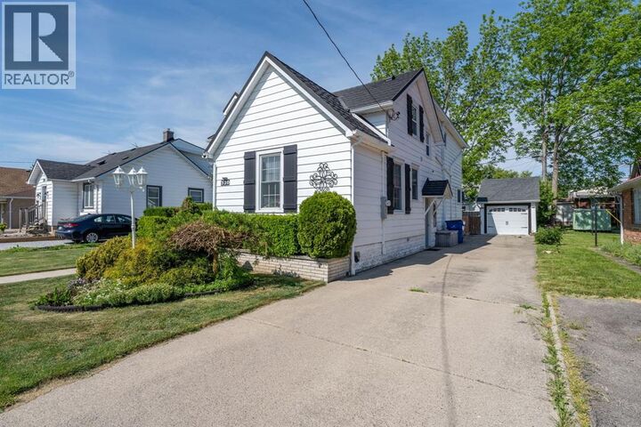 Property Photo: 320 Camp Street ON N8A 4B3