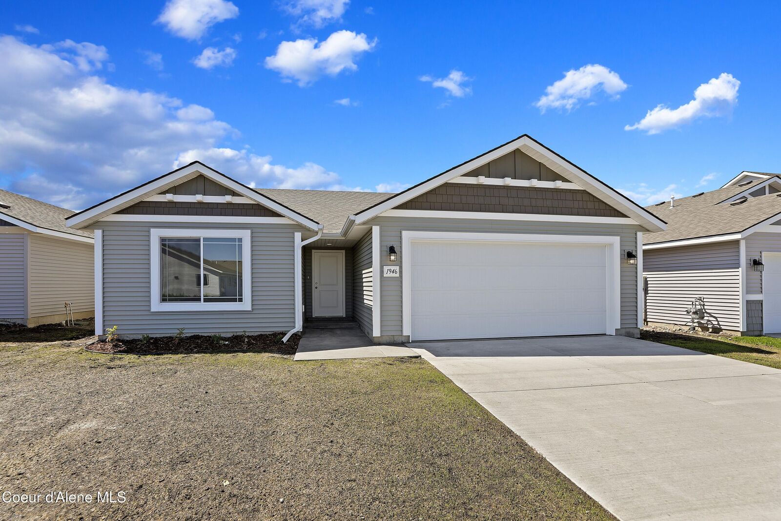 Property Photo:  6096 Pelican Loop  ID 83858 