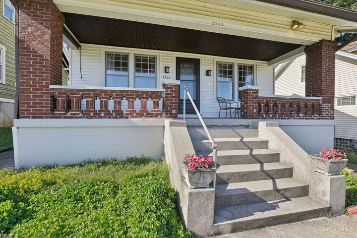 Property Photo:  2213 Quatman Avenue  OH 45212 