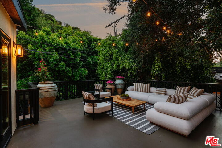 Property Photo:  9849 Portola Dr  CA 90210 