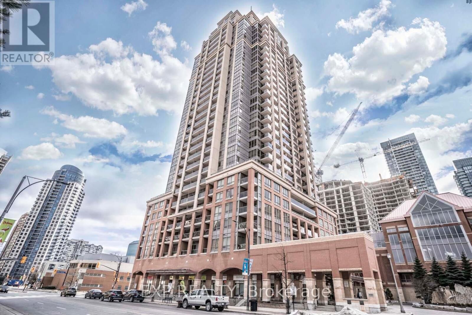 Property Photo: 4080 Living Arts Drive 1701 ON L5B 4M8