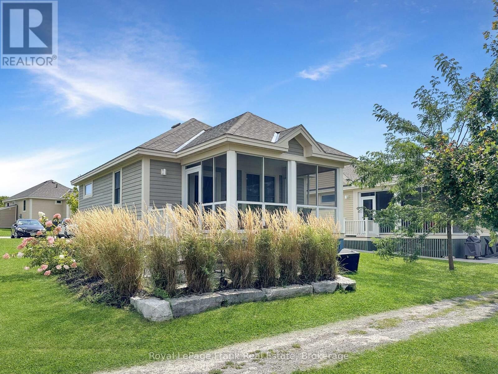 Property Photo: 63 Butternut Lane 95 ON K0K 1P0