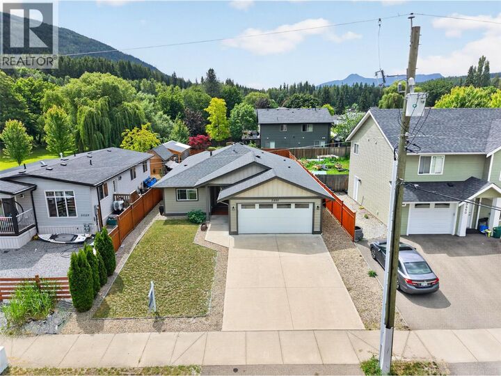 Property Photo:  5480 Canoe Beach Drive Northeast  BC V1E 2M5 