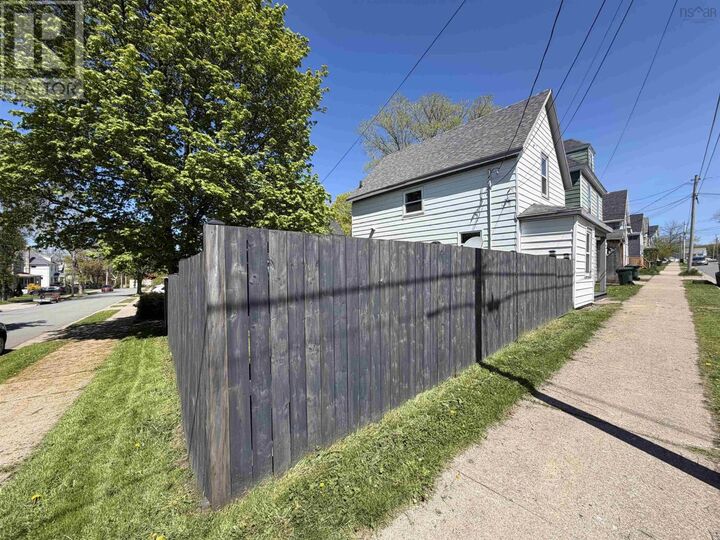 Property Photo:  Rockdale Avenue, Sydney Avenue 97  NS B1P 1Z3 