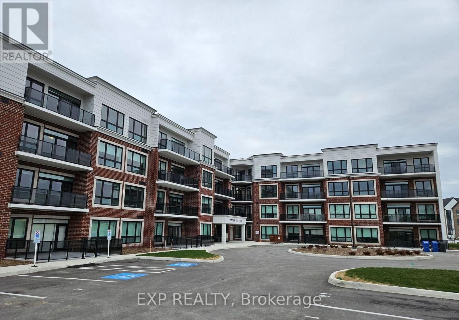 Property Photo:  1975 Fountain Grass Drive 314  ON N6K 0M3 