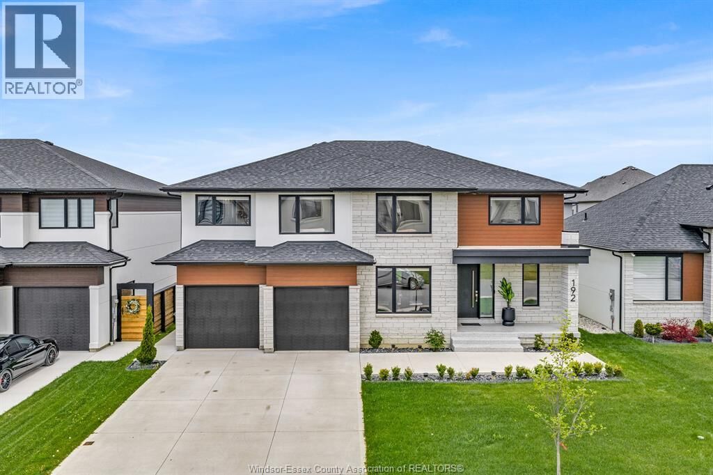 Property Photo:  192 Whelan Drive  ON N9V 0G9 