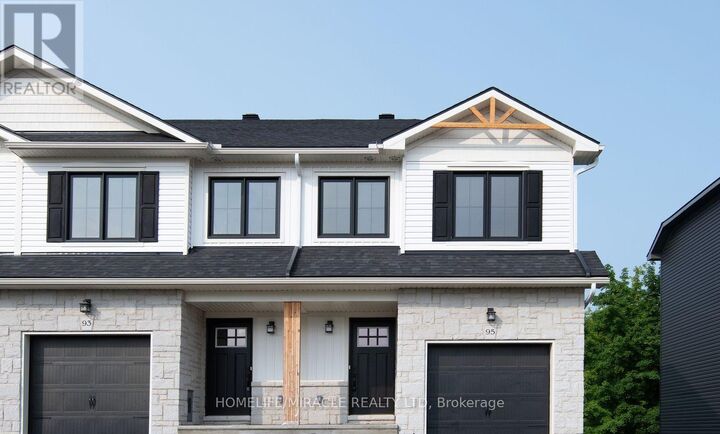 Property Photo:  95 Staple Boulevard West  ON K7A 5B5 
