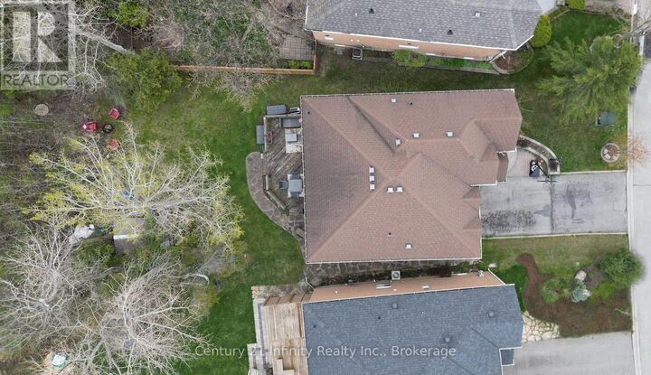 Property Photo:  1484 Sandhurst Crescent  ON L1V 6Y7 