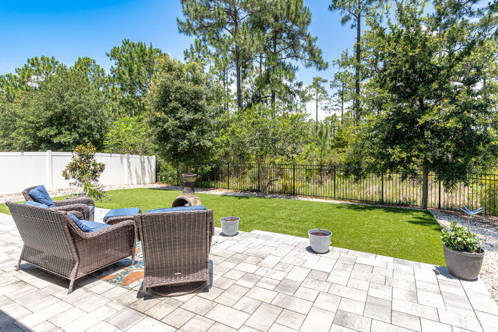 Property Photo:  227 Stonegate Drive  FL 32459 
