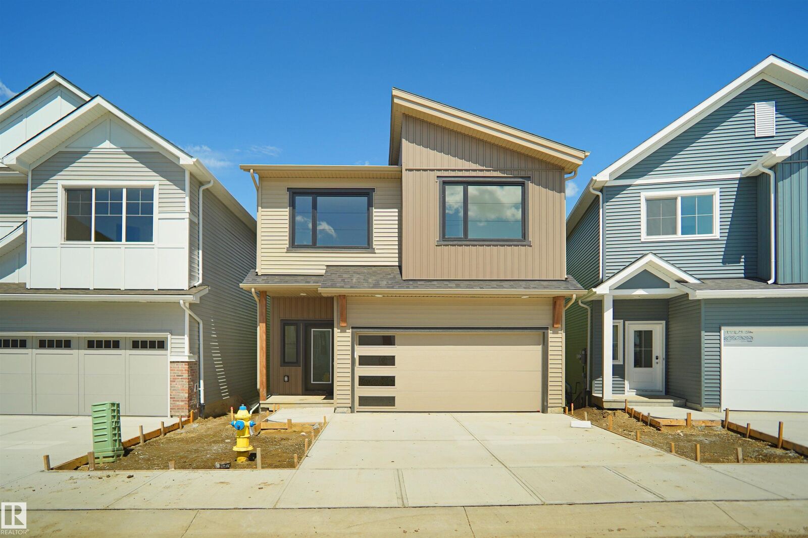 Property Photo: 19904 31 Avenue NW 20 AB T6M 1N7
