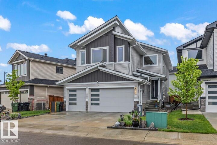 Property Photo: 4 Dalquist Bay AB T9E 0N4