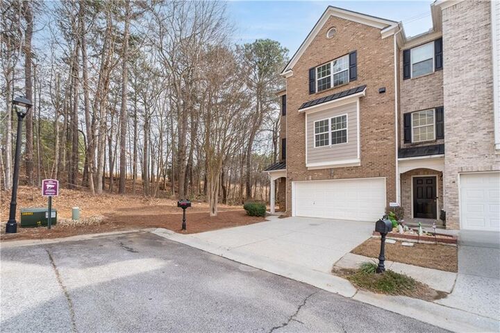 Property Photo:  2100 Tidal Cove  GA 30043 